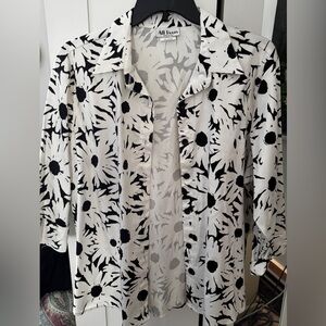 Black and White Floral Women's Blazer